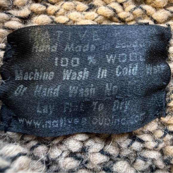 Native Wool Chunky Cable Knit Full Zip Hooded Fringe Cardigan Tan M/L Winter - Picture 3 of 6